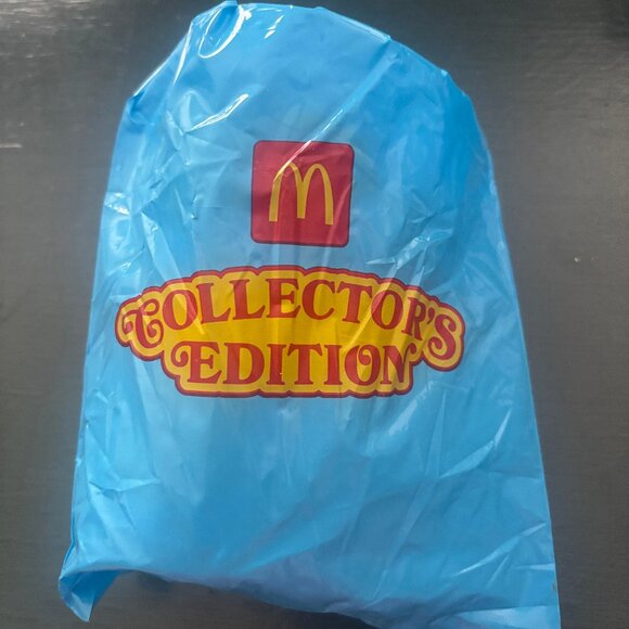 🍟 McDonald's Happy Meal Collector’s Cup 2024 Coca Cola Bear Sealed NEW🍟 - Picture 2 of 3